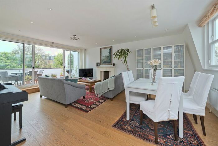 4 Bedroom Flat To Rent In Lexham Gardens, London, W8