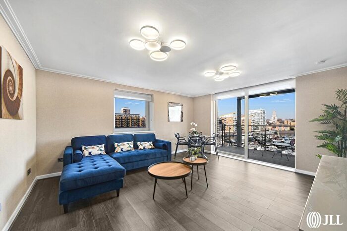 2 Bedroom Flat To Rent In Branch Road London, E14