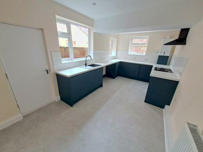 3 Bedroom Terraced House To Rent In Cambridge Road, Bootle, L20