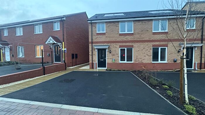 3 Bedroom Semi Detached House To Rent In Moxon Road, Coventry, CV6