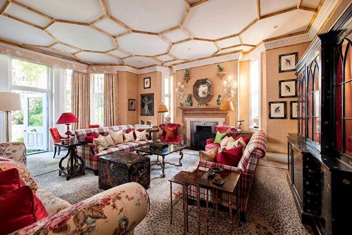 5 Bedroom Terraced House For Sale In Cadogan Gardens, London, SW3