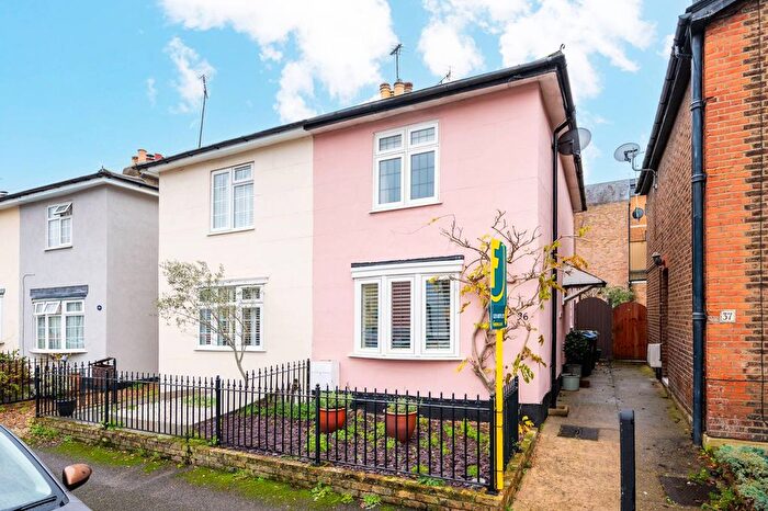 2 Bedroom Cottage To Rent In Cottage Grove, Surbiton, KT6