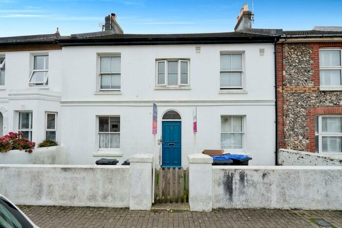1 Bedroom Flat To Rent In Milton Street, Worthing, BN11