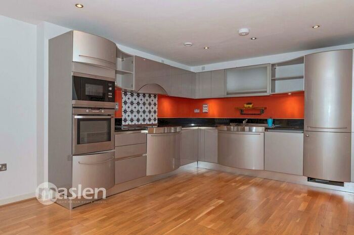 2 Bedroom Flat To Rent In Avalon, West Street, Brighton, BN1