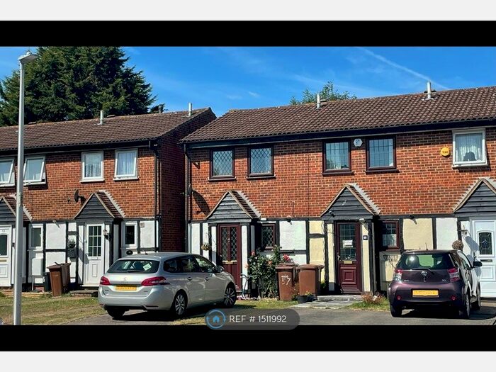 2 Bedroom End Of Terrace House To Rent In Greenfinches, Hempstead, Gillingham, ME7