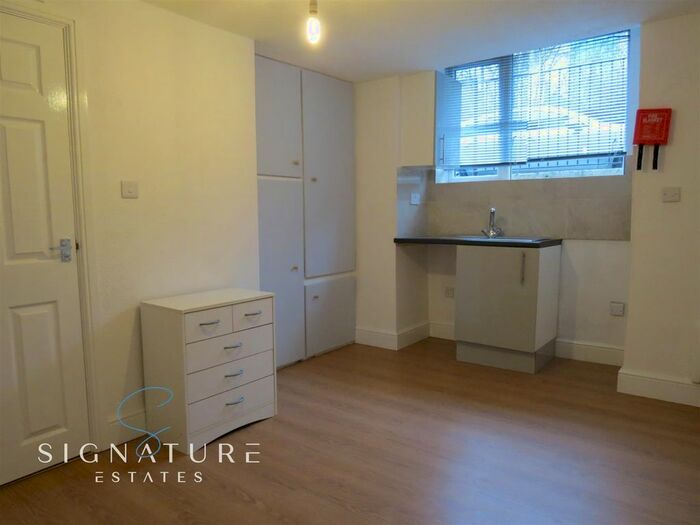 Property To Rent In Hamilton House, Derby Road, Watford, WD17