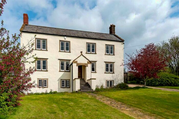 6 Bedroom Country House To Rent In Beacon Doulting, Shepton Mallet, BA4