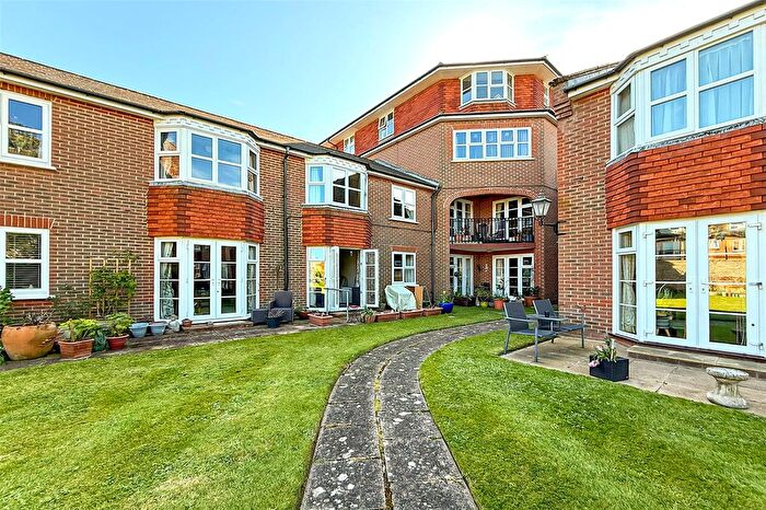 1 Bedroom Flat For Sale In Winterton Lodge, Goda Road, Littlehampton, West Sussex, BN17