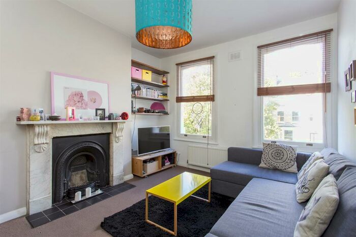 1 Bedroom Flat To Rent In Evering Road, N16