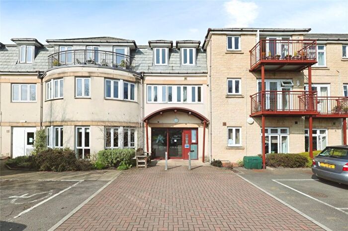 2 Bedroom Flat For Sale In The Laureates (A), Guiseley, LS20
