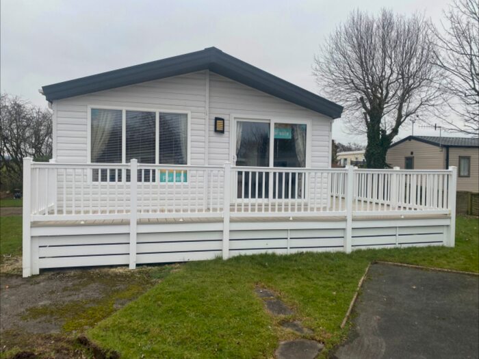 2 Bedroom Park Home For Sale In Www.fourseasonsparks.com Oxcliffe Road, Morecambe, Lancashire, LA3