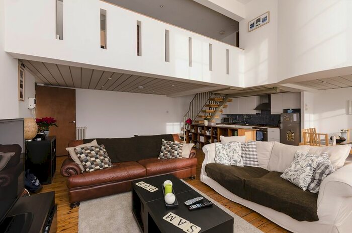 2 Bedroom Flat To Rent In Beta Place, London, SW4