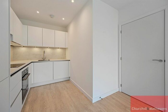 1 Bedroom Flat To Rent In Forastero House, Farine Avenue, Hayes, UB3