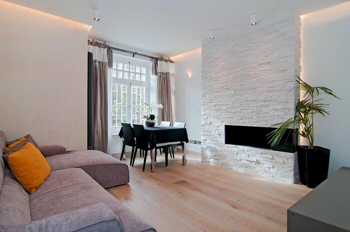 3 Bedroom Flat To Rent In Avonmore Gardens, London, W14