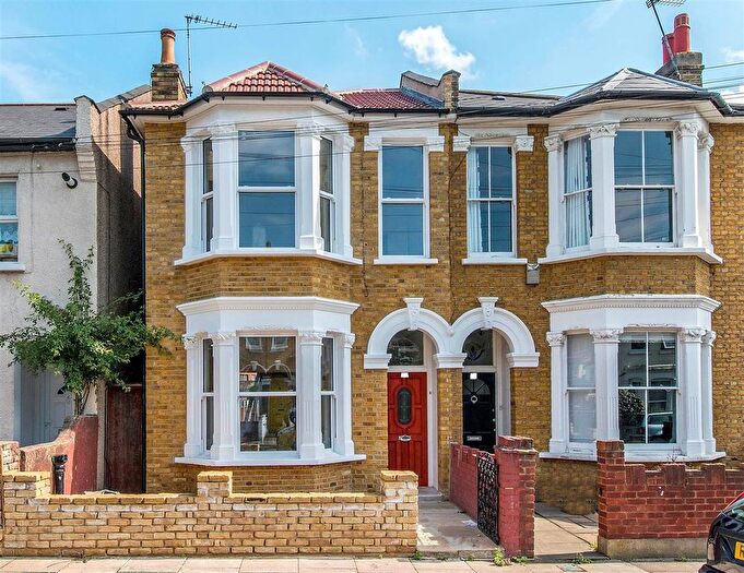 4 Bedroom Terraced House To Rent In Brightwell Crescent, London, SW17