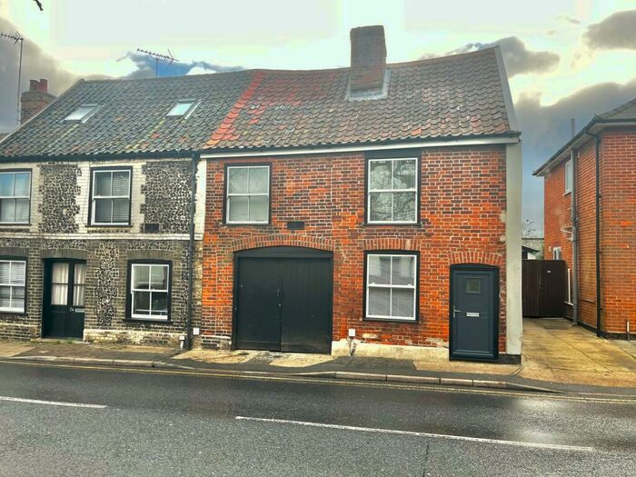 2 Bedroom Terraced House To Rent In Kings Road, Bury St Edmunds, IP33