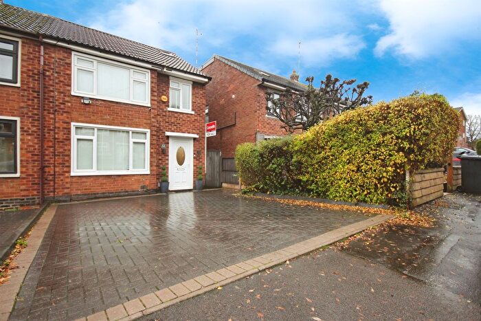 4 Bedroom Semi Detached House For Sale In Canon Drive, Ash Green, Coventry, CV7