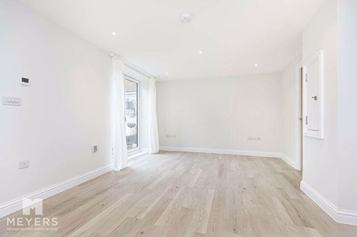 2 Bedroom Apartment To Rent In Wilson Road, Bournemouth, BH1