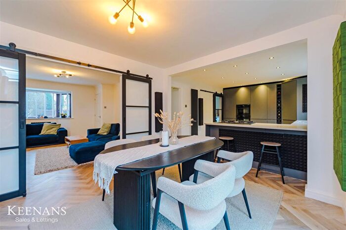 4 Bedroom Detached House For Sale In The Fairways, Whitefield, Manchester, M45