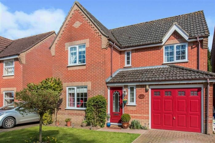 4 Bedroom Property To Rent In Newstead Walk, Roydon, Diss IP22