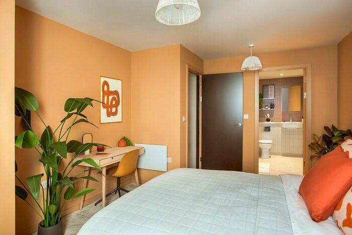 2 Bedroom Apartment To Rent In The Goodsyard Jewellery Quarter, B18