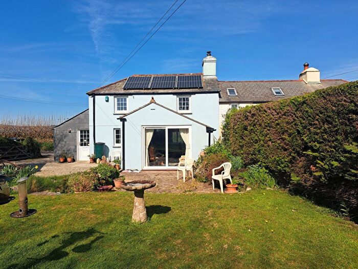 2 Bedroom Semi-Detached House For Sale In Kersbrook Cross, Bray Shop, Callington, Cornwall, PL17
