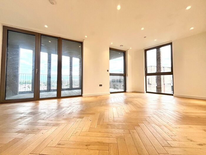 3 Bedroom Flat To Rent In Baddiel House, Oberman Road, Dollis Hill, NW10