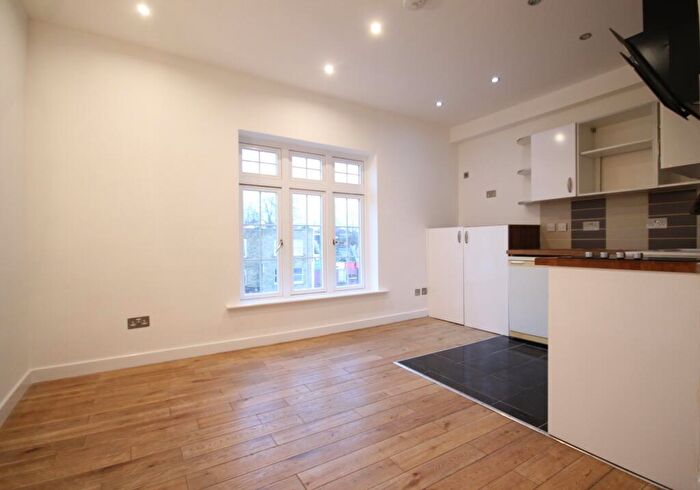 Studio To Rent In Kentish Town Road, Kentish Town, NW5