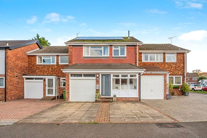 3 Bedroom Terraced House For Sale In The Coppice, Waterlooville, Hampshire, PO8