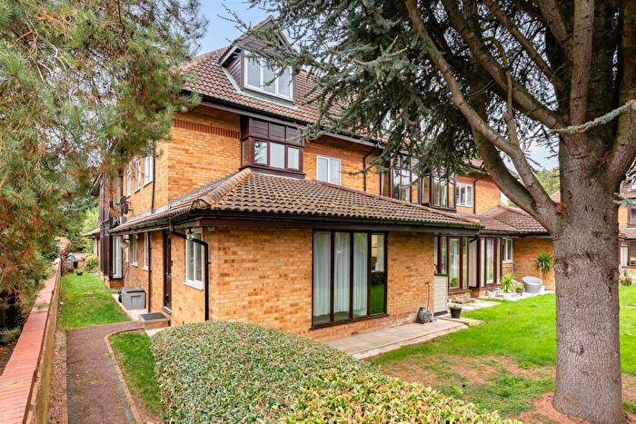 2 Bedroom Apartment For Sale In Beetham Court, Chapmore End, SG12