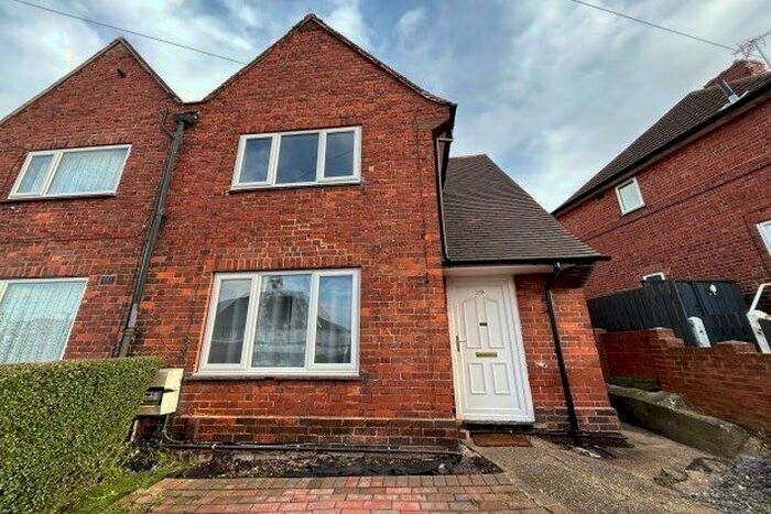 3 Bedroom Property To Rent In Linton Rise, Nottingham, NG3