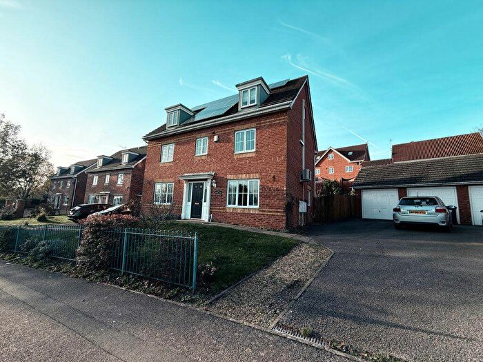 5 Bedroom Detached House To Rent In Boughton Road, Corby, NN18