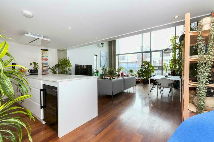 2 Bedroom Apartment To Rent In Wenlock Road, London, N1