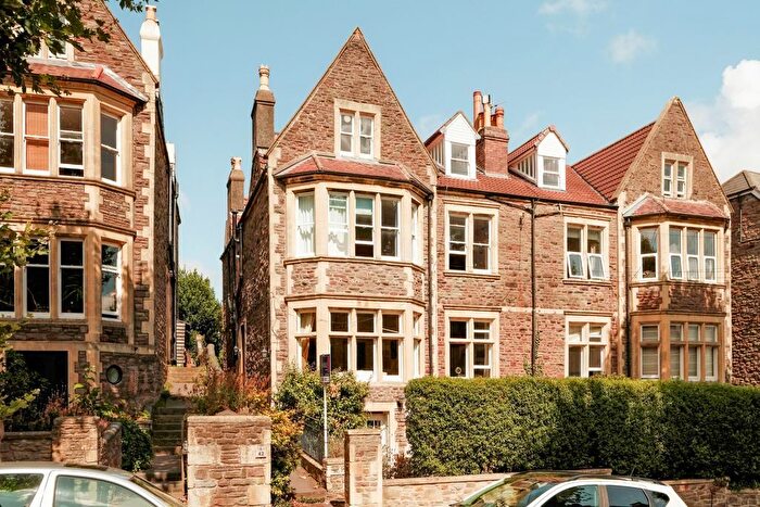 2 Bedroom Flat For Sale In Clarendon Road, Redland, Bristol, BS6