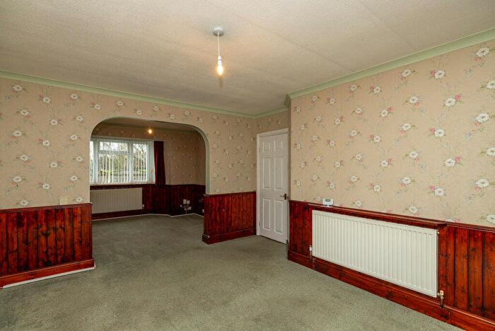 3 Bedroom Semi Detached House To Rent In Barnby Dun Road, Doncaster, DN2