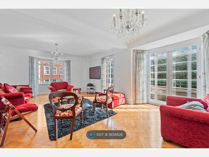 3 Bedroom Flat To Rent In Dorset House, London, NW1