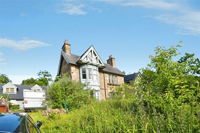 4 Bedroom Link Detached House For Sale In Abbeydale Road South, Dore, Sheffield, S17