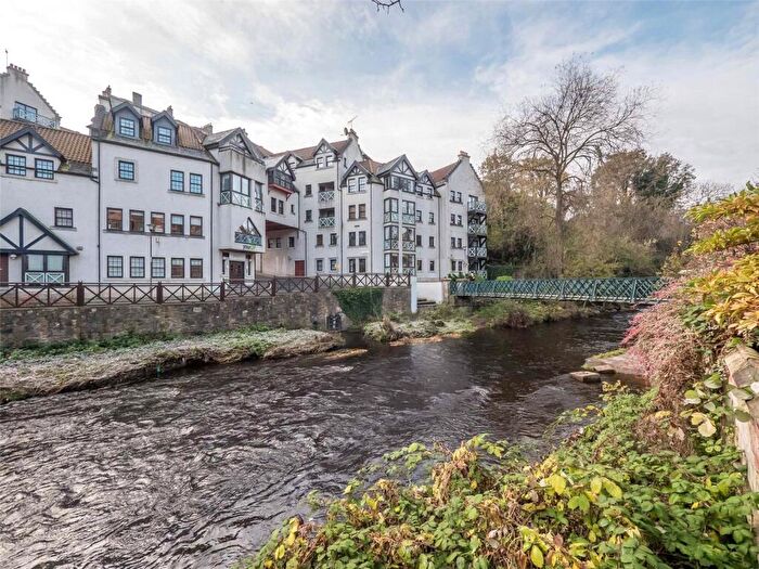 1 Bedroom Flat To Rent In Well Court, Dean Path, Edinburgh, Midlothian, EH4