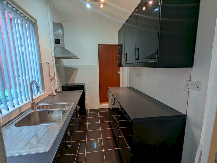 2 Bedroom Terraced House To Rent In Oliver Road, Smethwick, B66