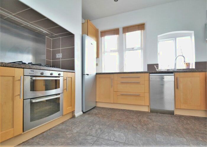 2 Bedroom Maisonette To Rent In Springbank Road, London, SE13