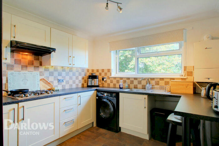 2 Bedroom Block Of Apartments For Sale In Harlech House, Cardiff, CF15