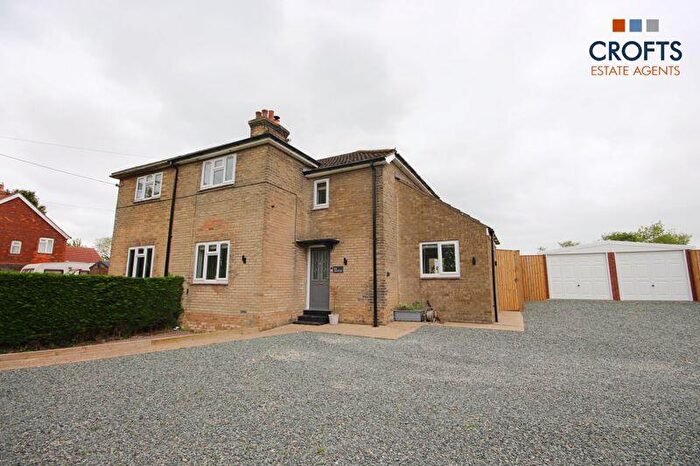 3 Bedroom Semi-Detached House For Sale In Brickyard, Great Limber, DN37