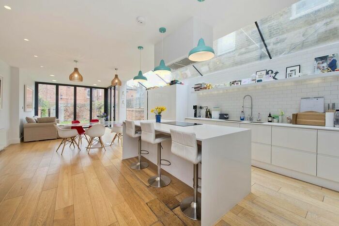 4 Bedroom Detached House To Rent In Highlever Road, London, W10