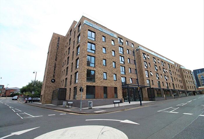 2 Bedroom Apartment To Rent In Granville Lofts, Holliday Street, Birmingham City Centre, B1