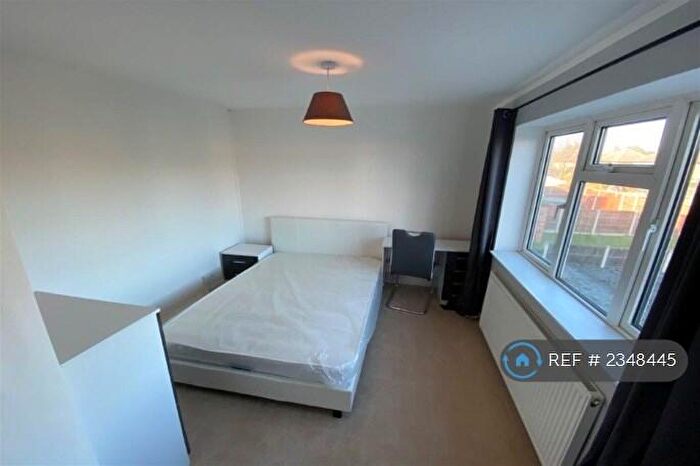 5 Bedroom Terraced House To Rent In Read Avenue, Beeston, Nottingham, NG9