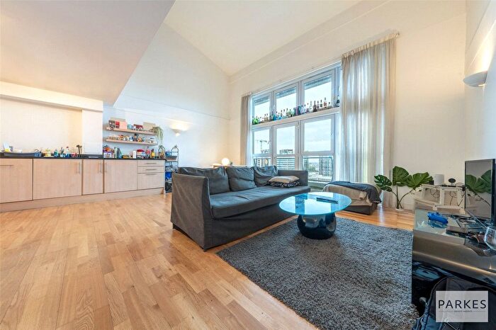 2 Bedroom Flat For Sale In The Vista Building, Calderwood Street, Woolwich, London, SE18