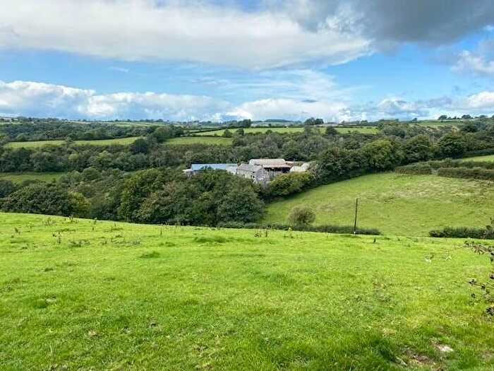 3 Bedroom Smallholding For Sale In Penrhiwllan, Llandysul, SA44