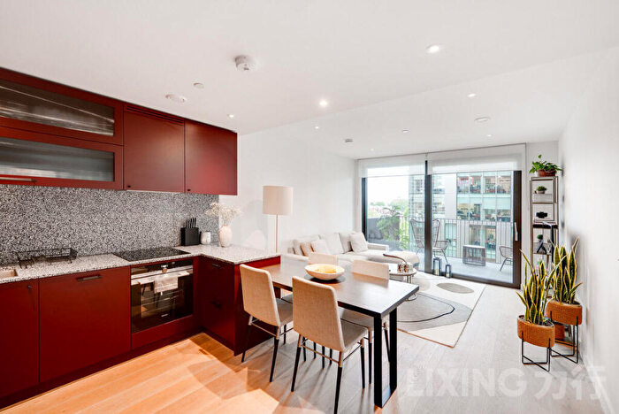 2 Bedroom Apartment For Sale In Embassy Gardens, Vauxhall, SW11