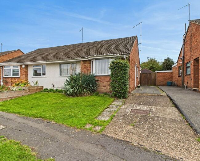 2 Bedroom Semi Detached House For Sale In Chulmleigh Walk, Northampton, NN3