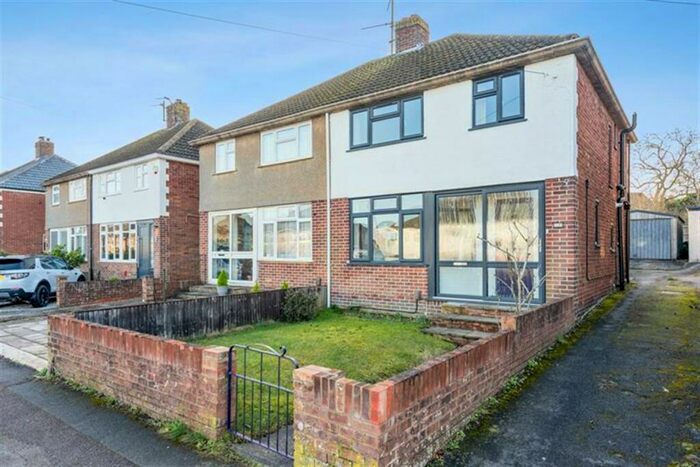 3 Bedroom Semi-Detached House To Rent In Lime Road, Oxford, OX2